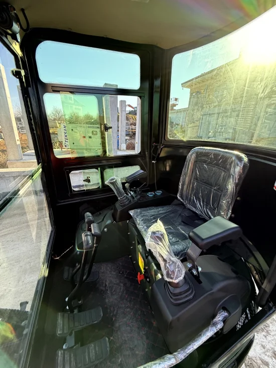 Mini Excavator Müller E1.3 Cabin